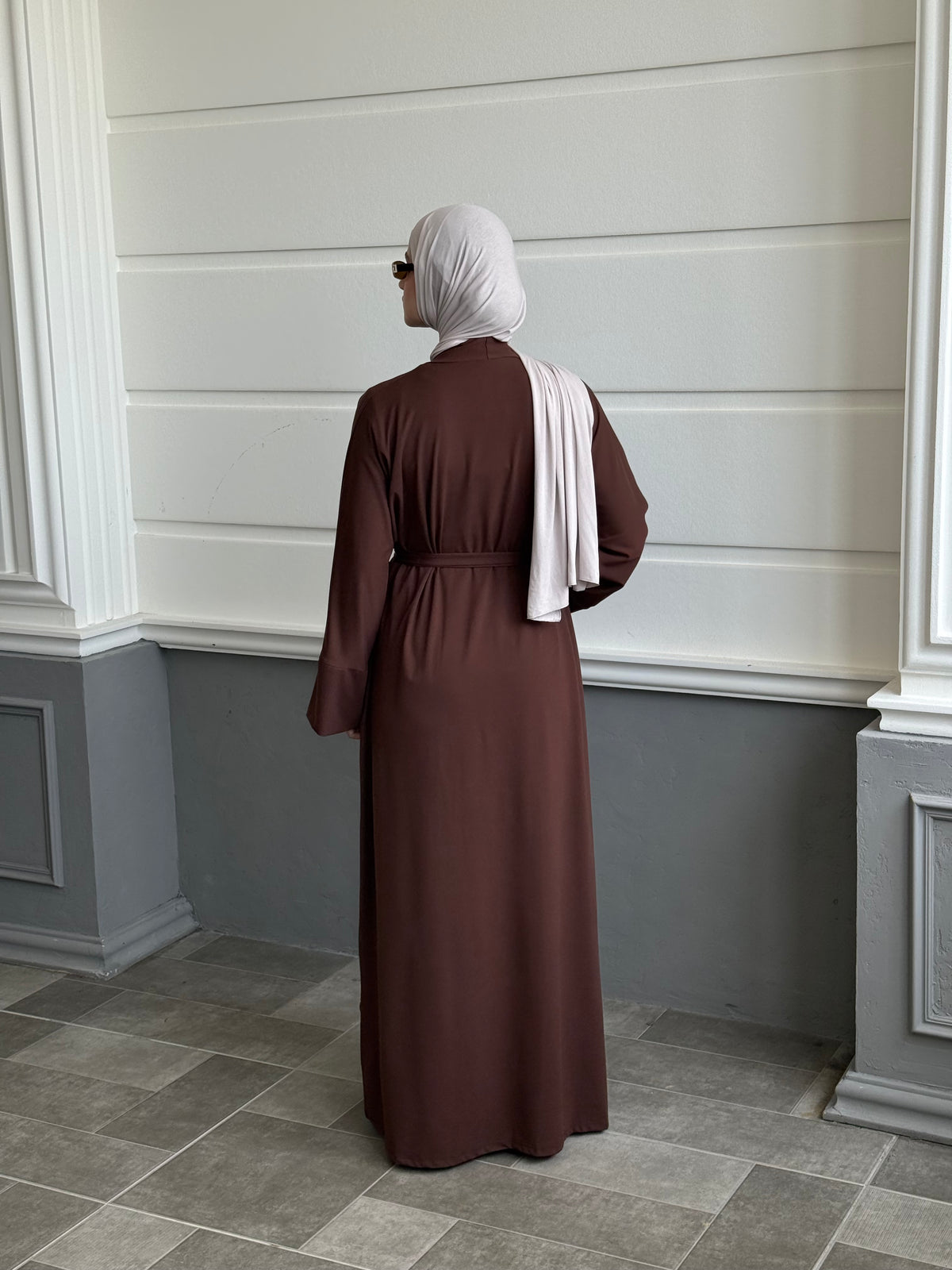 Stability | Abaya - Brown