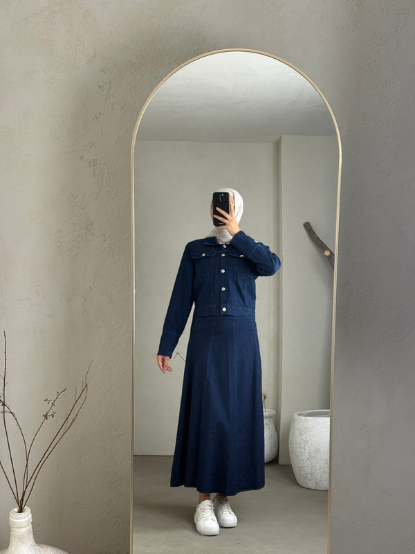 طقم تنورة جينز غامق