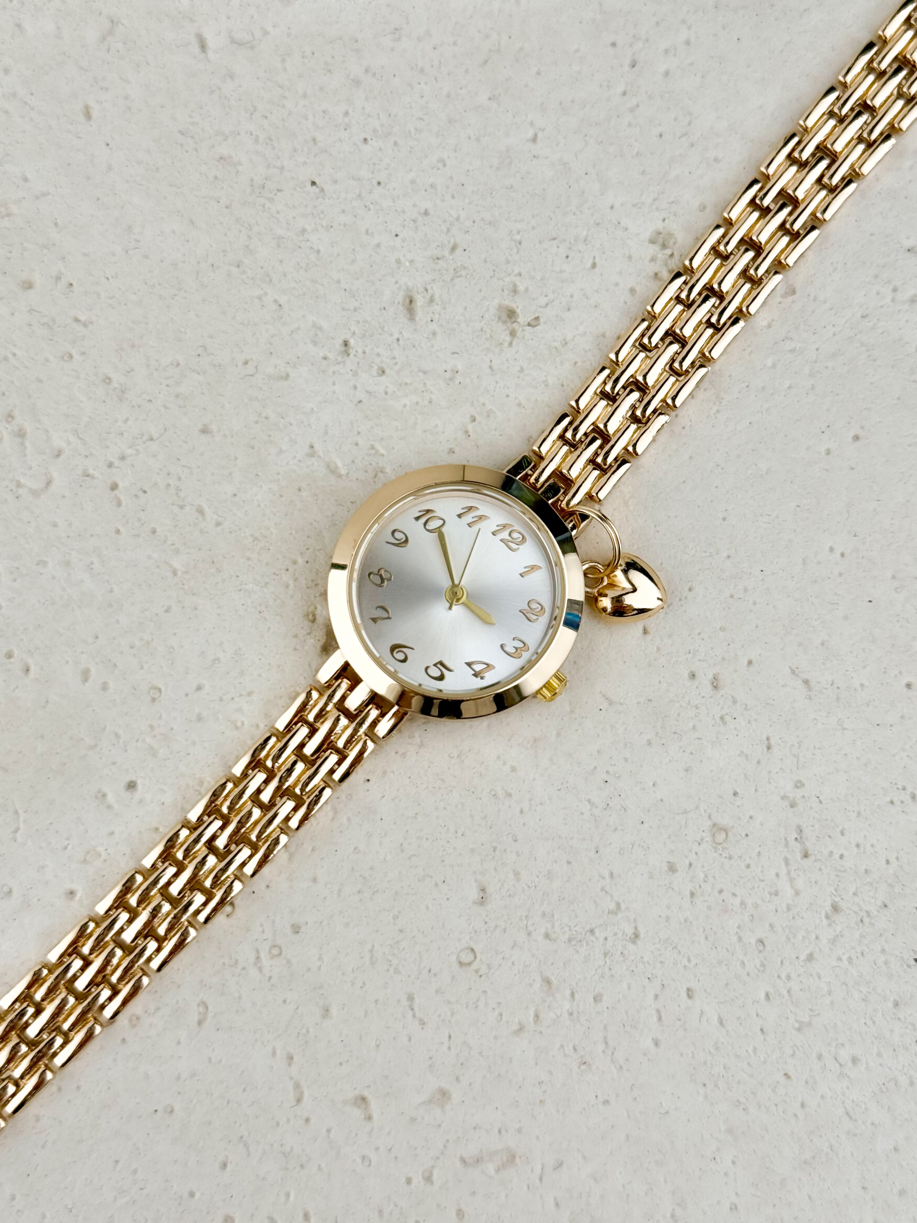 Watch 19