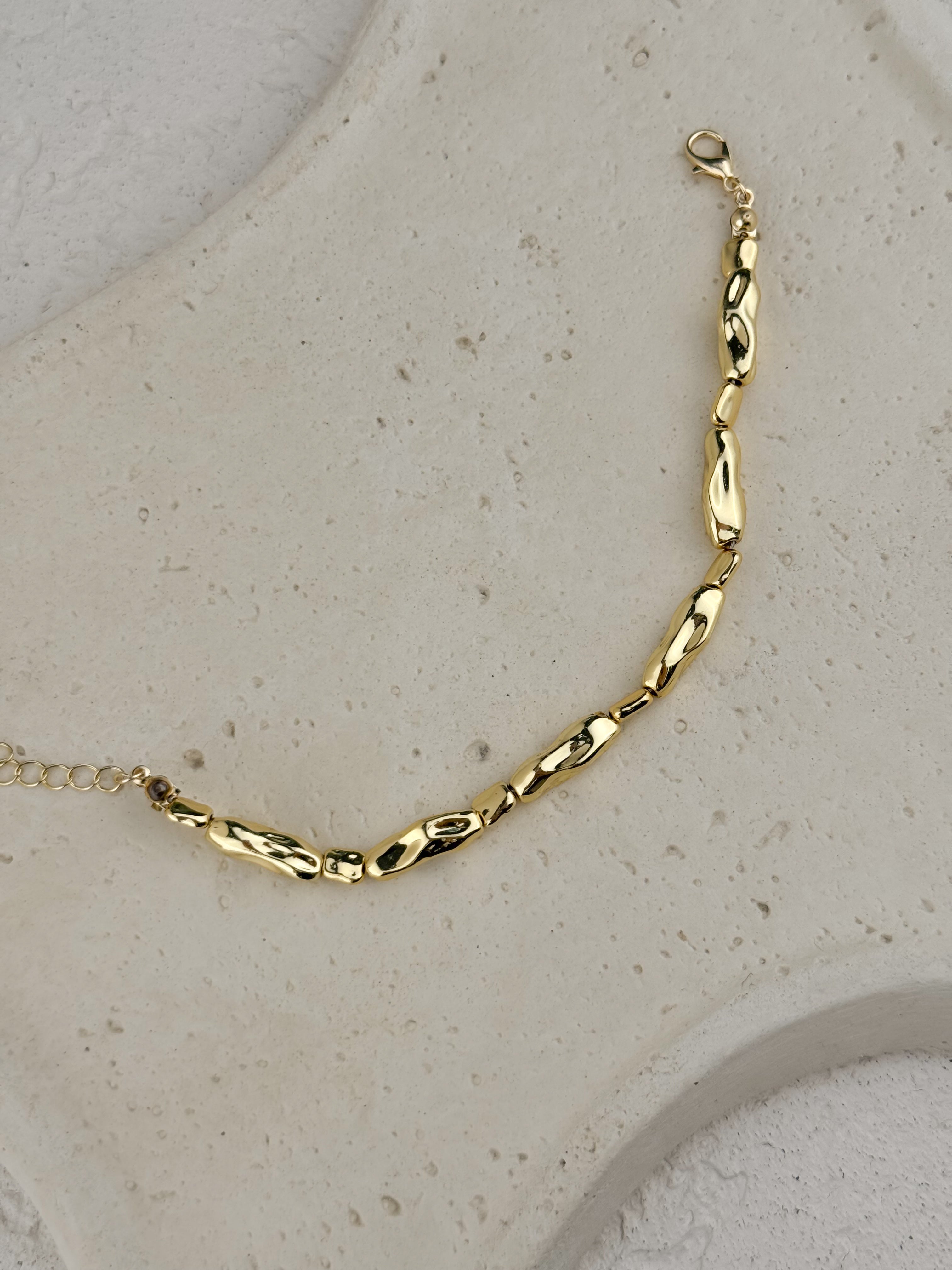 Bracelet 16