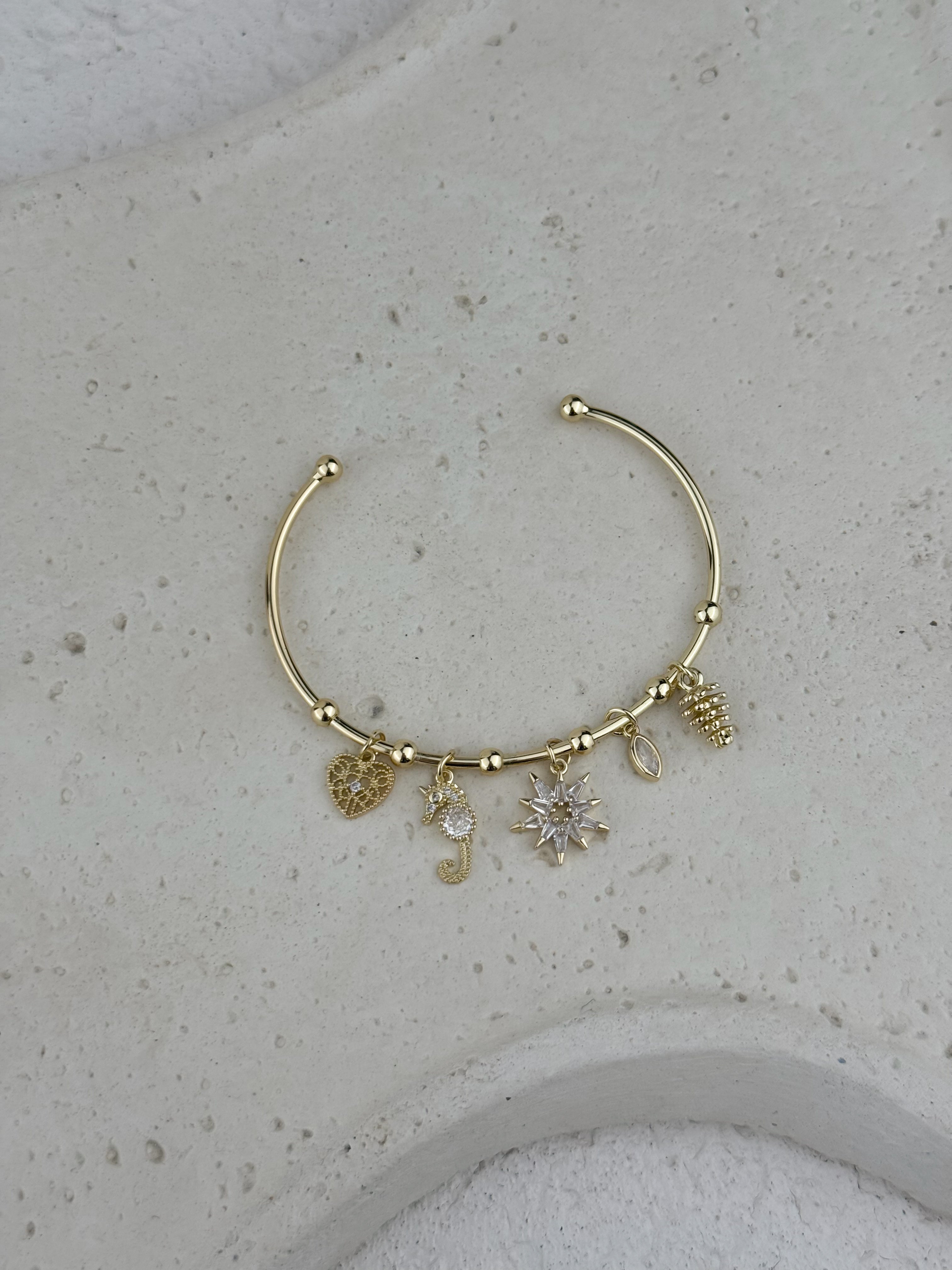 Bracelet 12