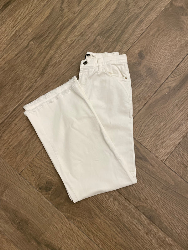 White straight jeans A