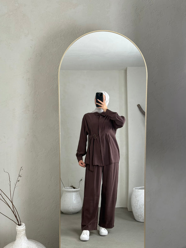 طقم بني 15