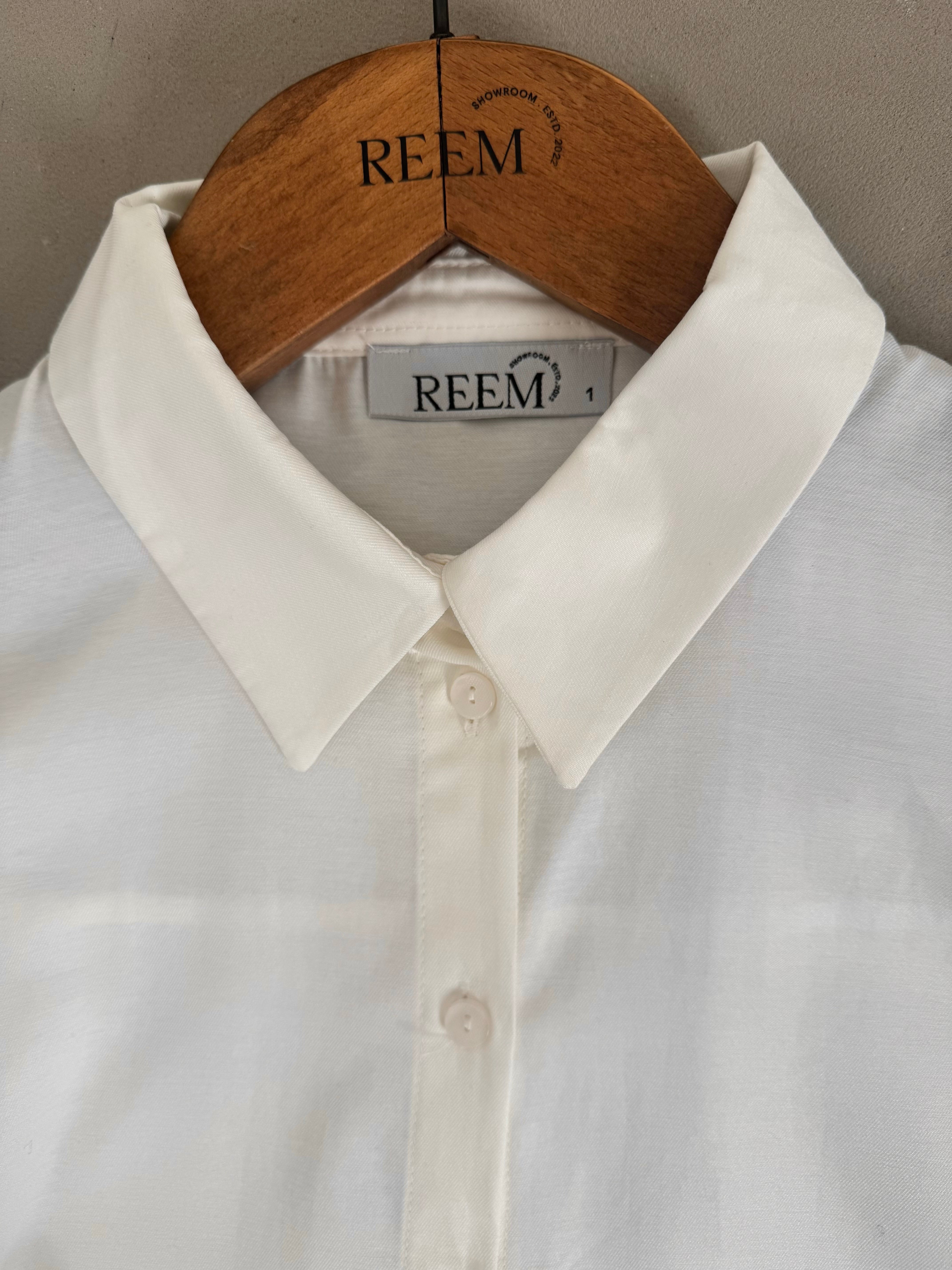 القميص ريم REEM