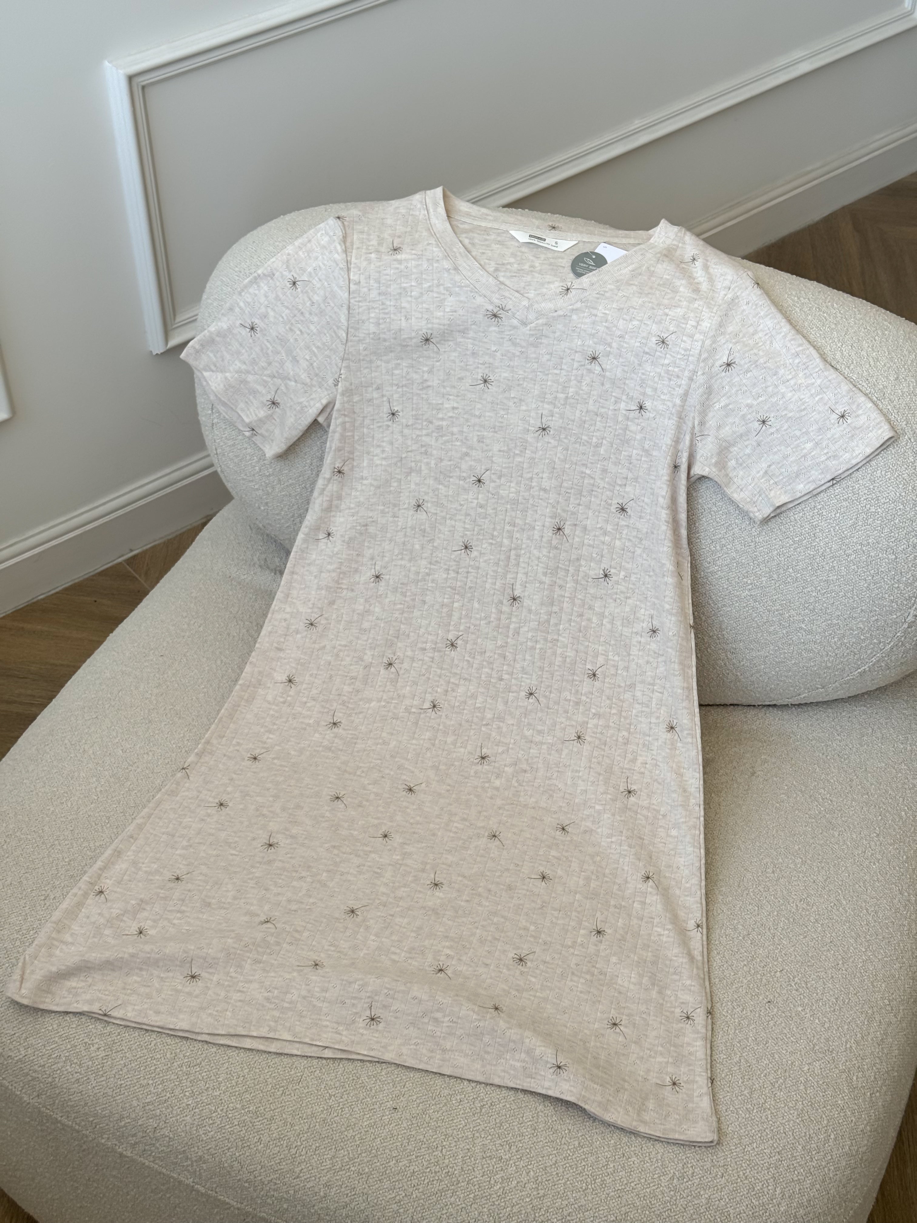 Short V-Neck Pointelle Nightdress