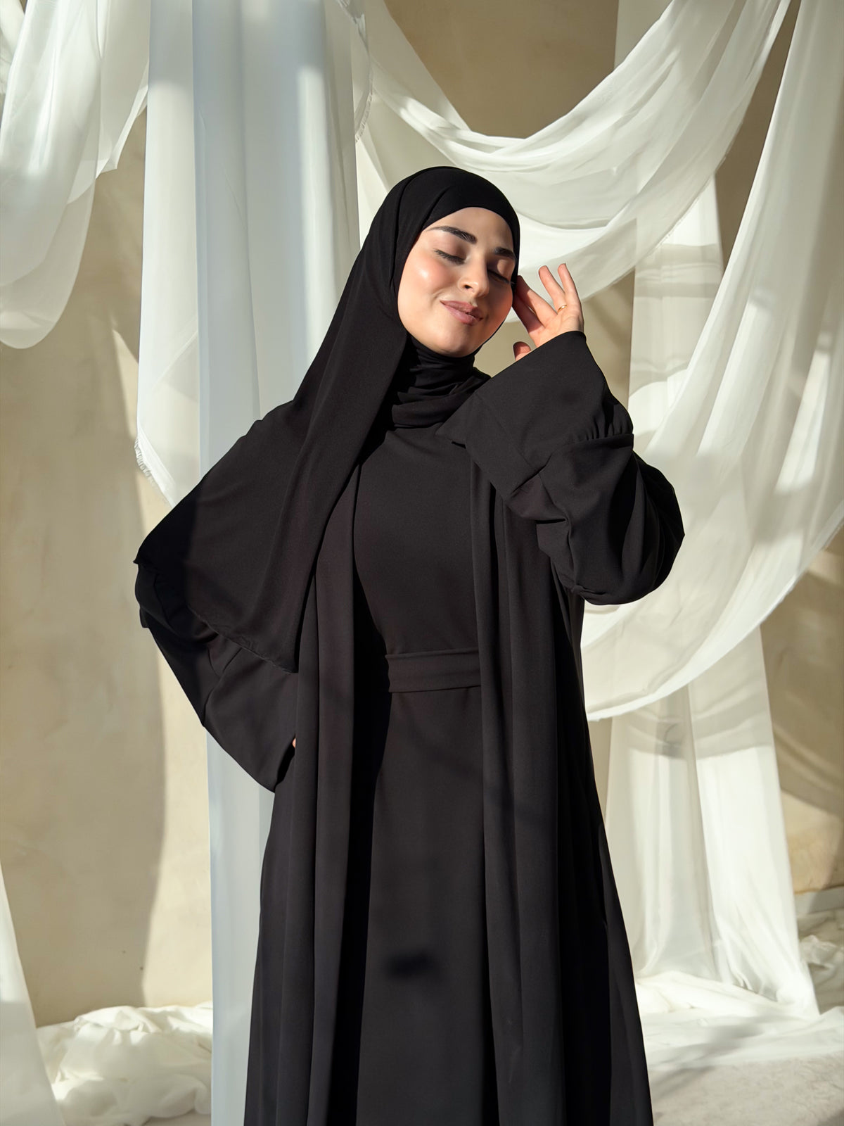 وقار | عباية-أسود