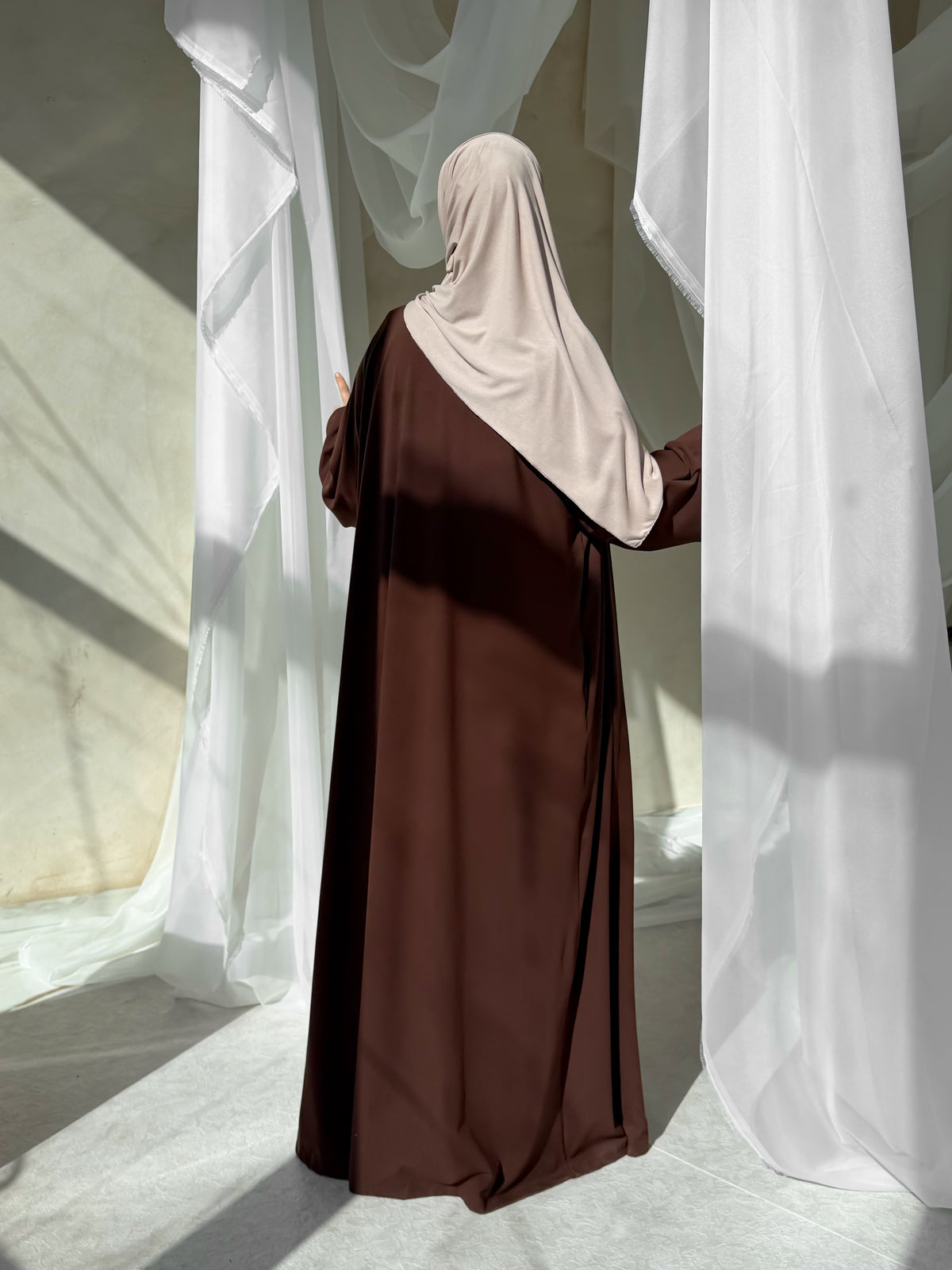 Stability | Abaya - Brown