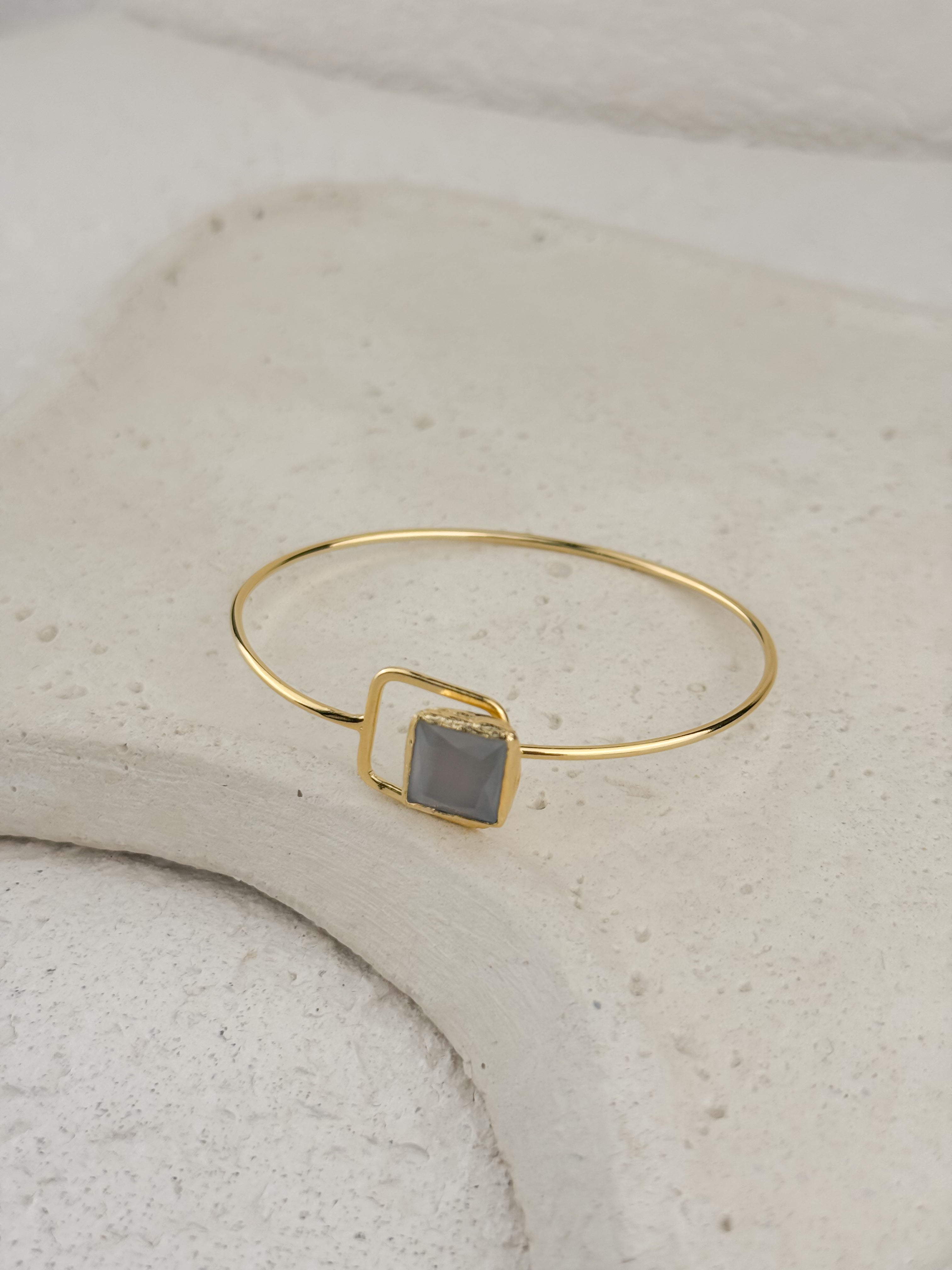 Bracelet 44