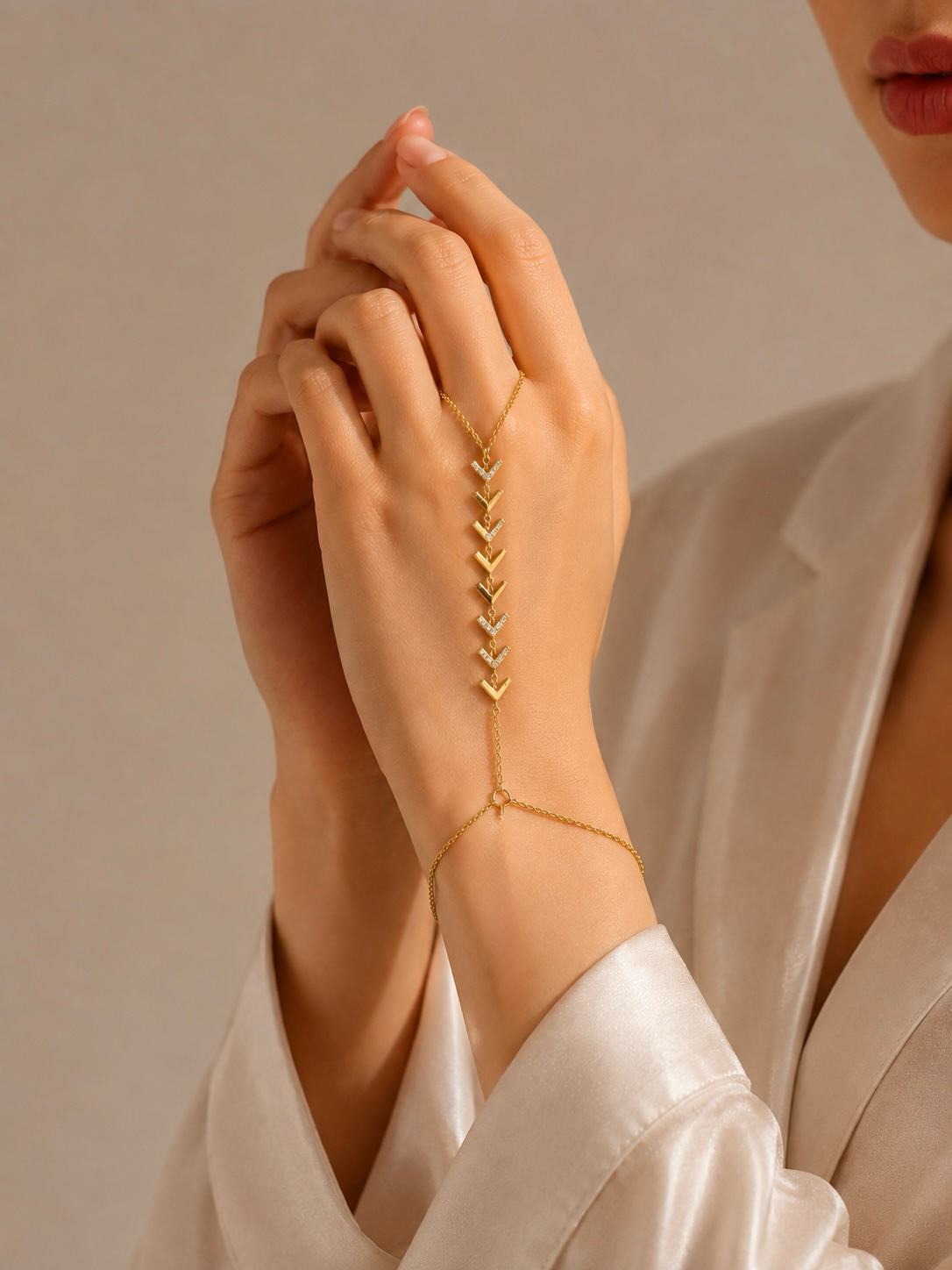 hand chain 9