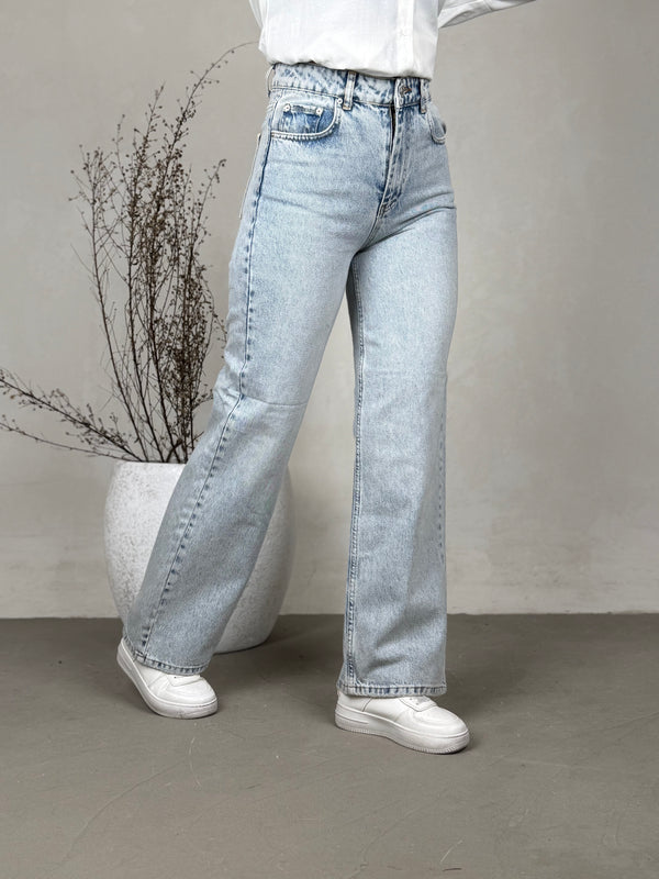 WIDE-LEG JEANS | 82