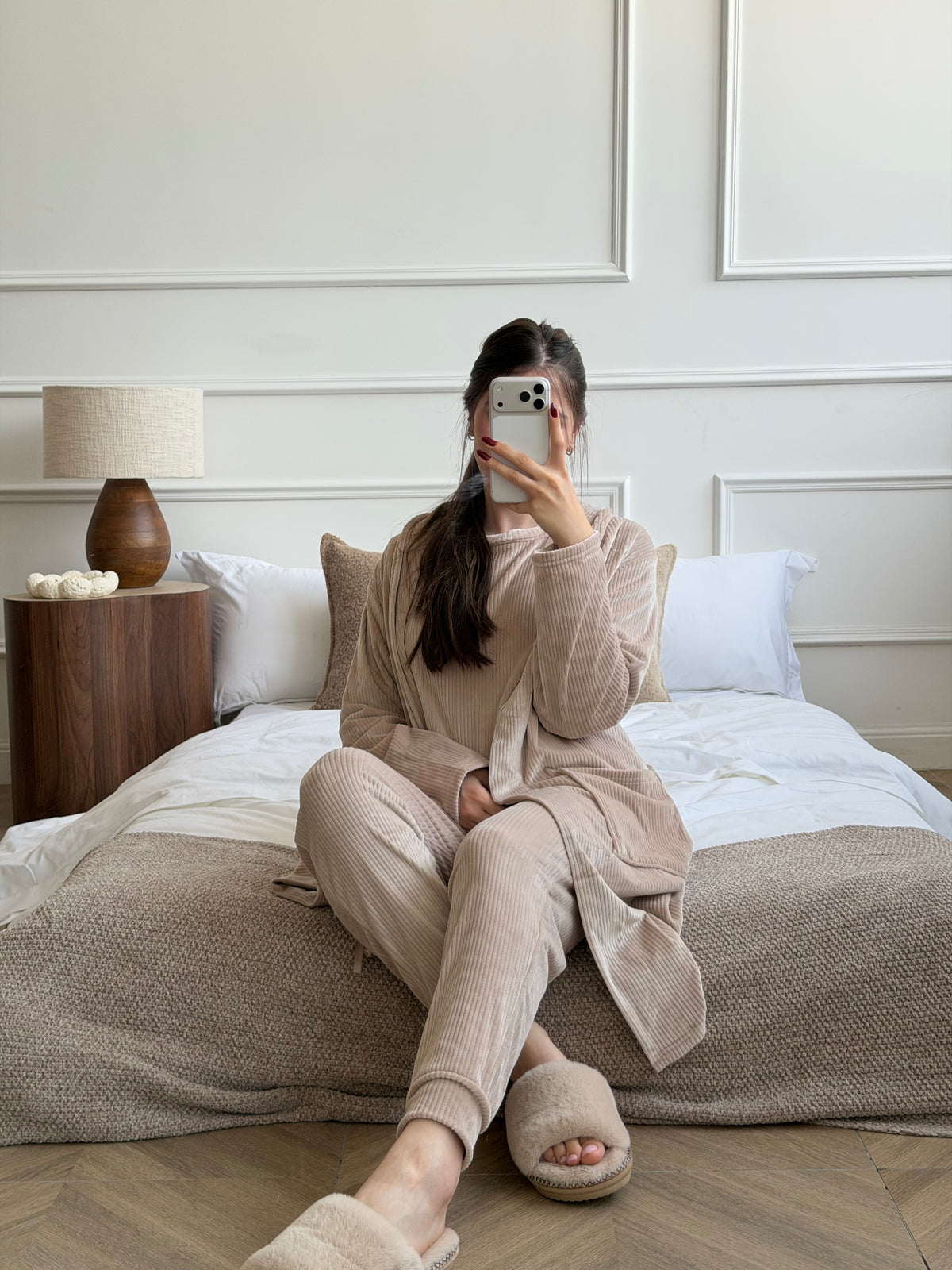 Ribbed Velour Robe-Beige
