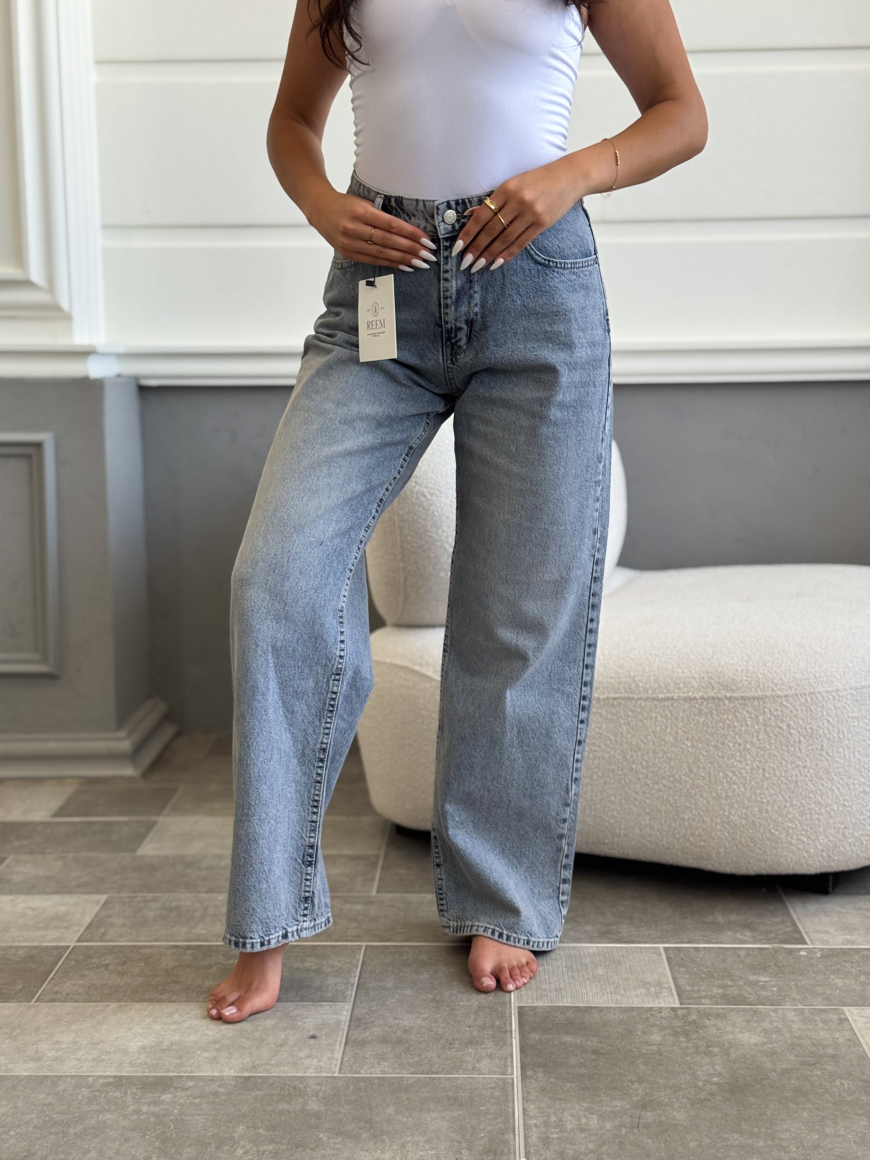JEANS -2025