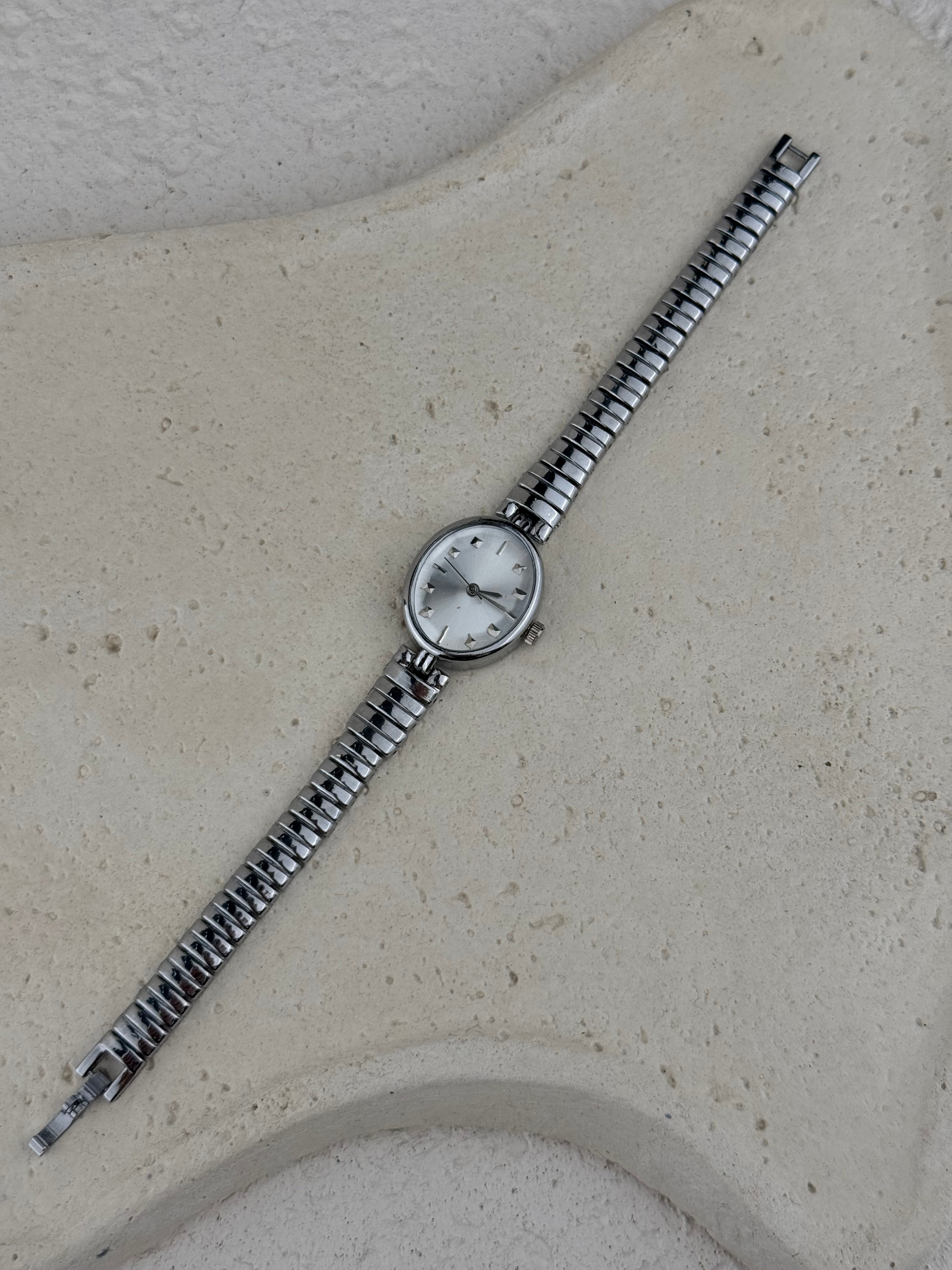 Watch 11
