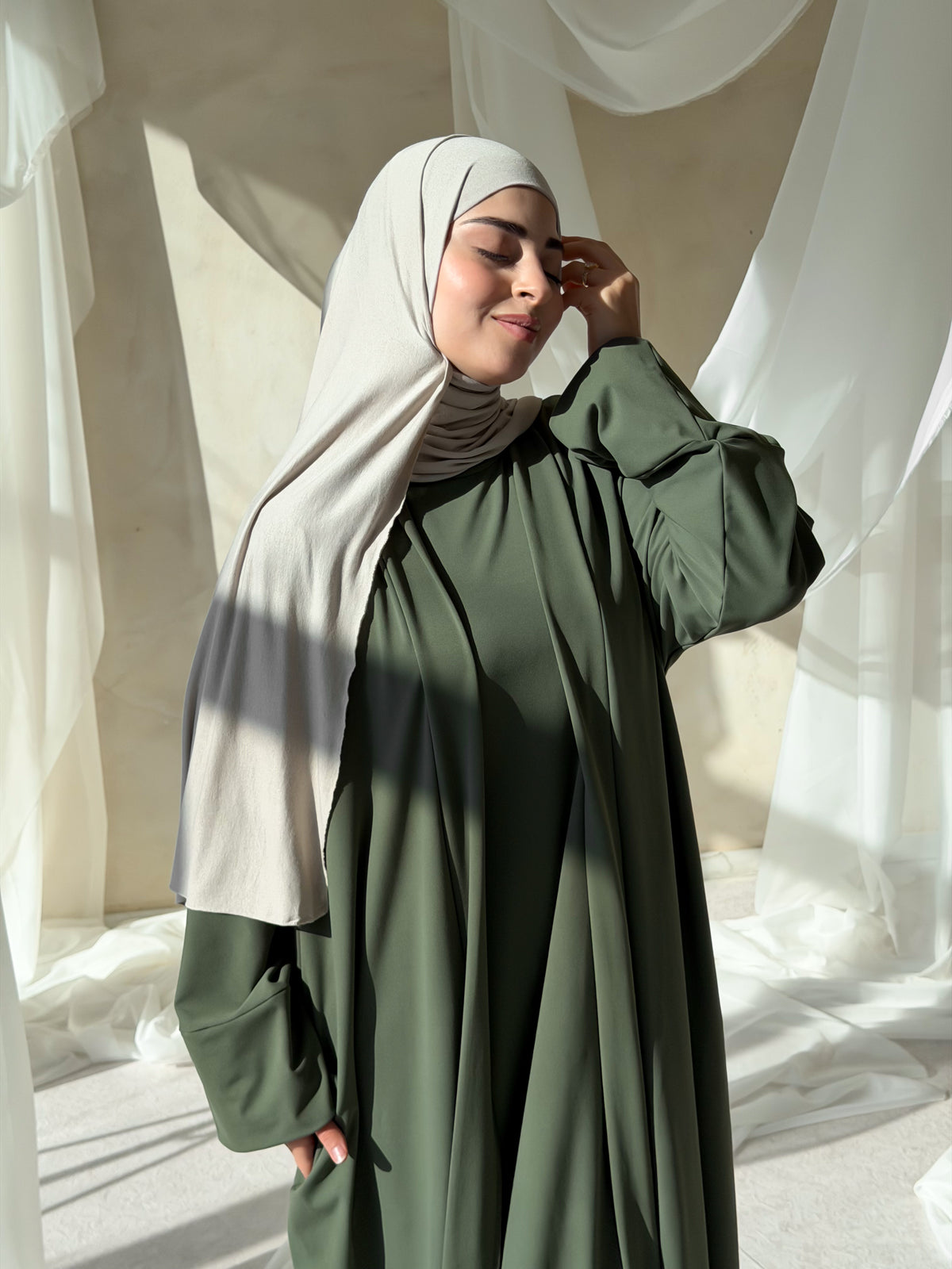 Yaqeen | Abaya-Olive