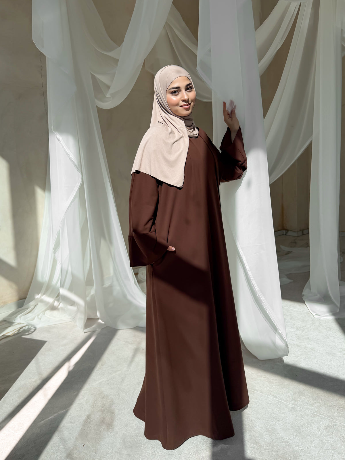 Stability | Abaya - Brown
