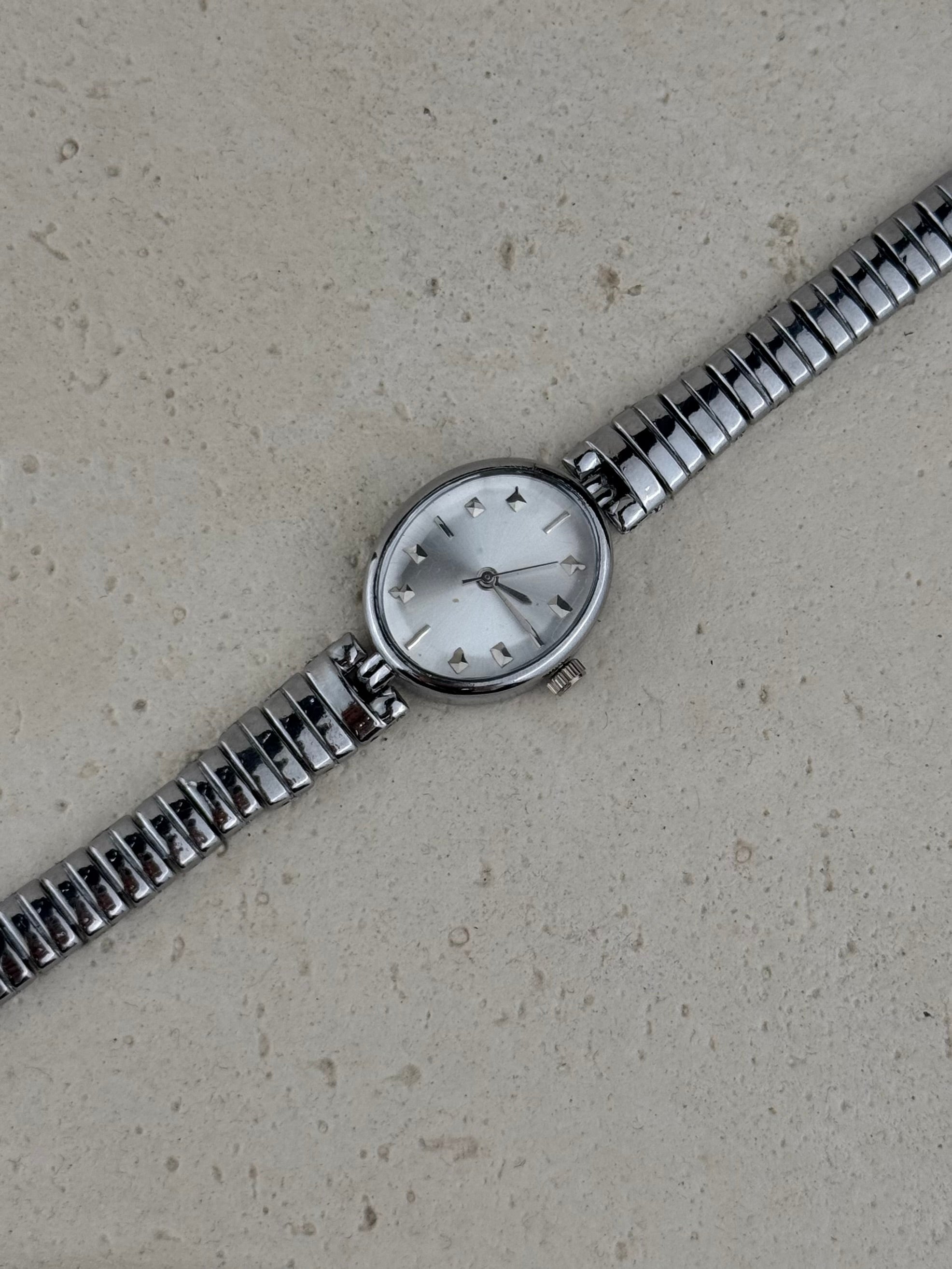 Watch 11