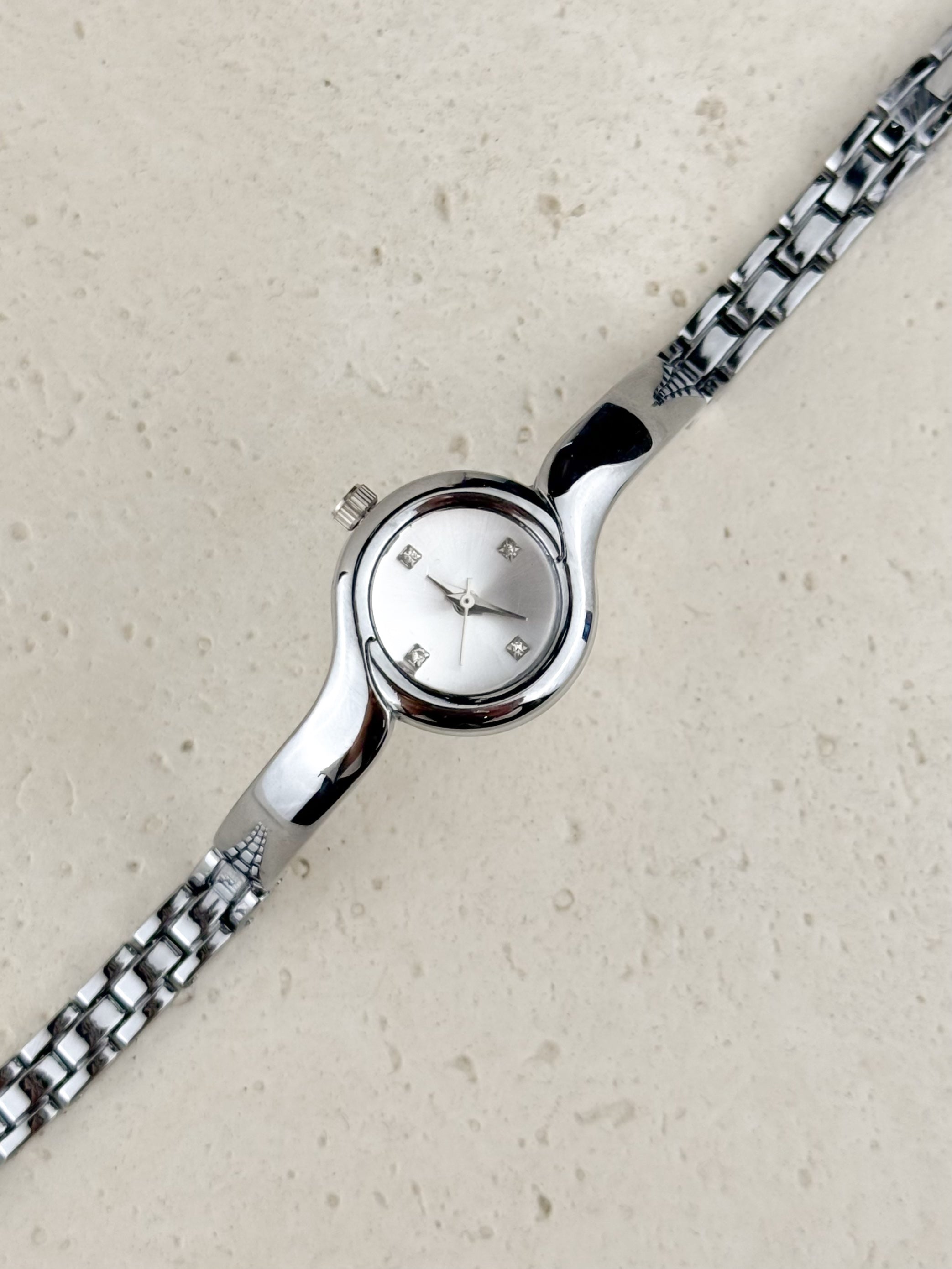 Watch 23