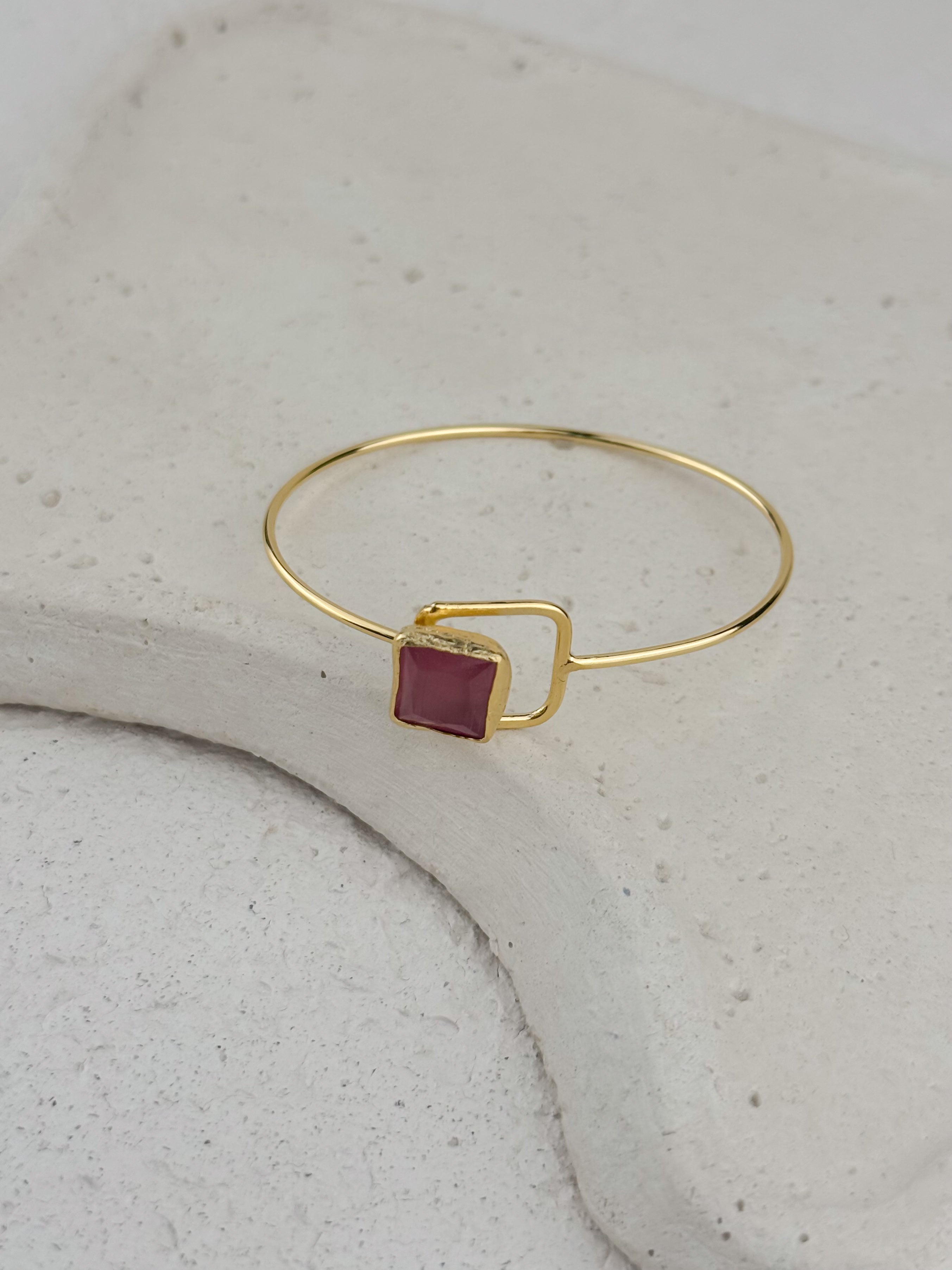 Bracelet 46